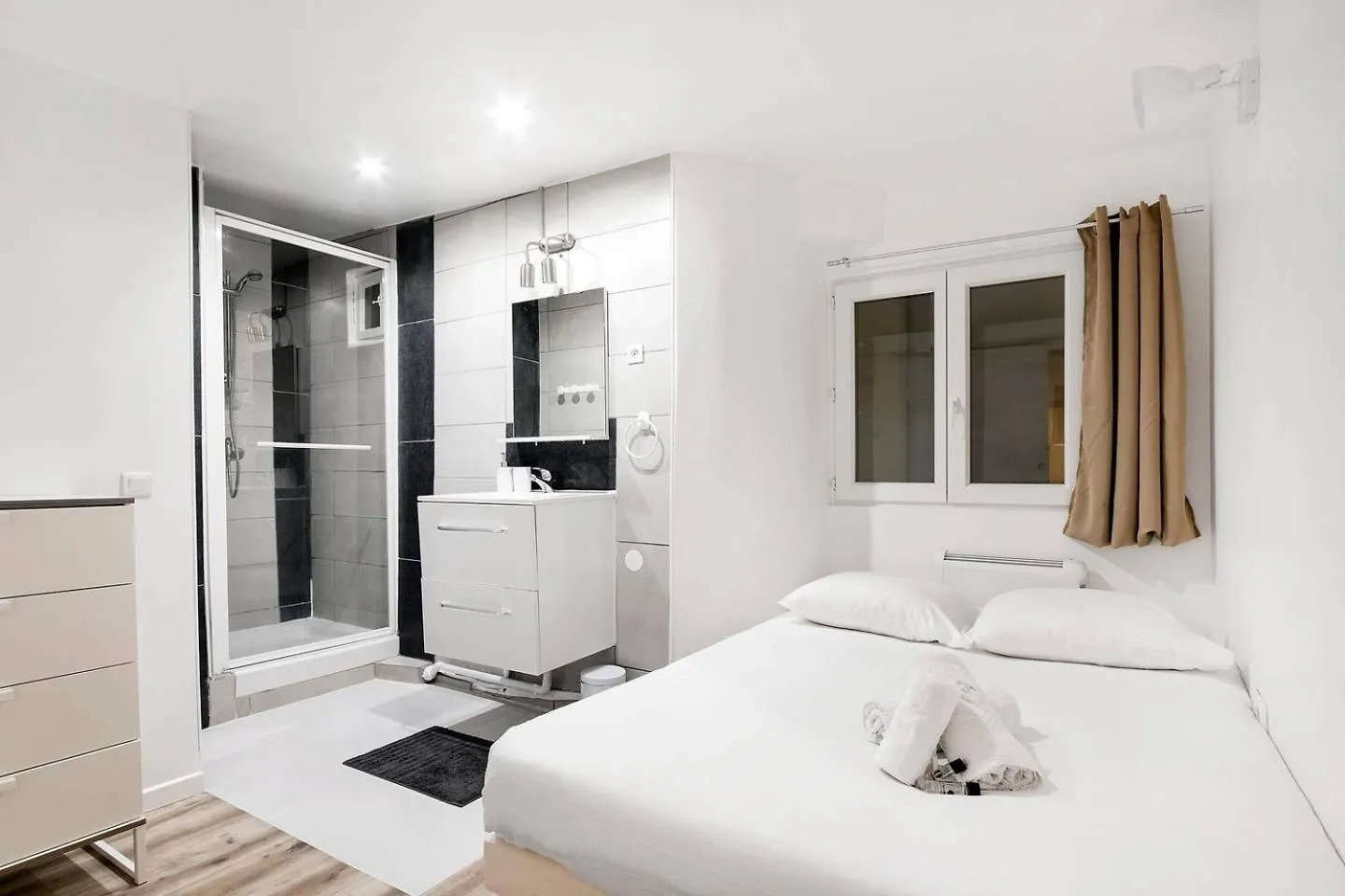 Guestready - Central Apt In Parigi