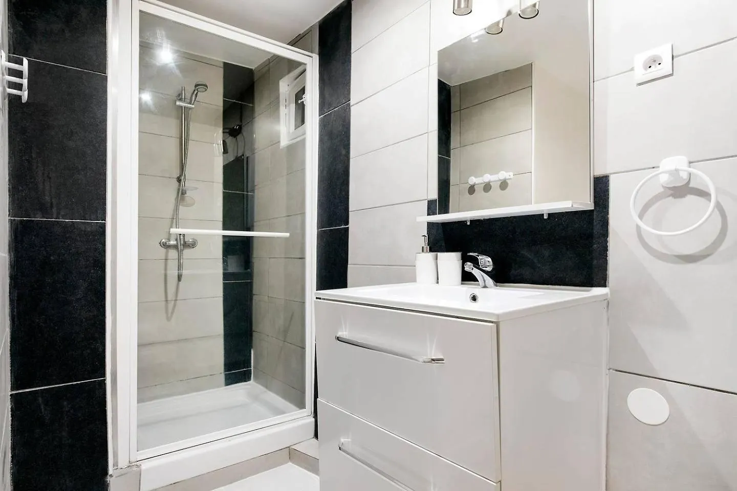 Guestready - Central Apt In Paris Fransa